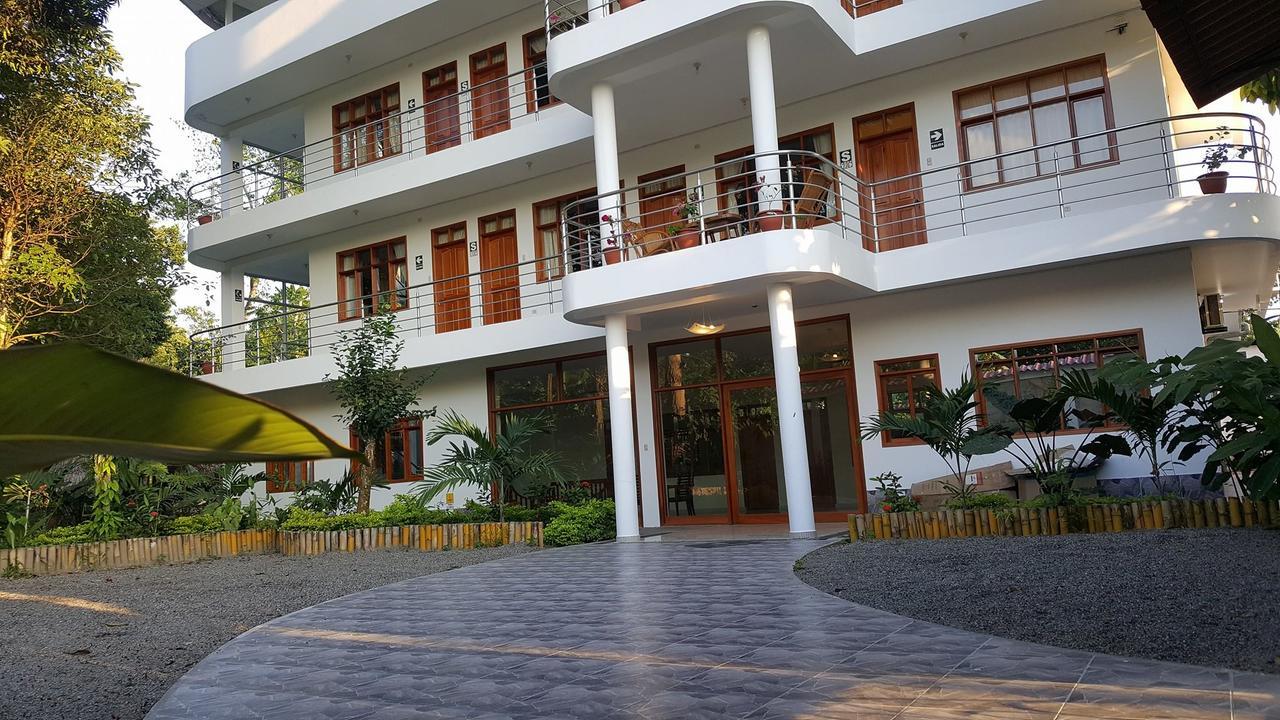 La Floresta Tarapoto Hostal Exterior foto